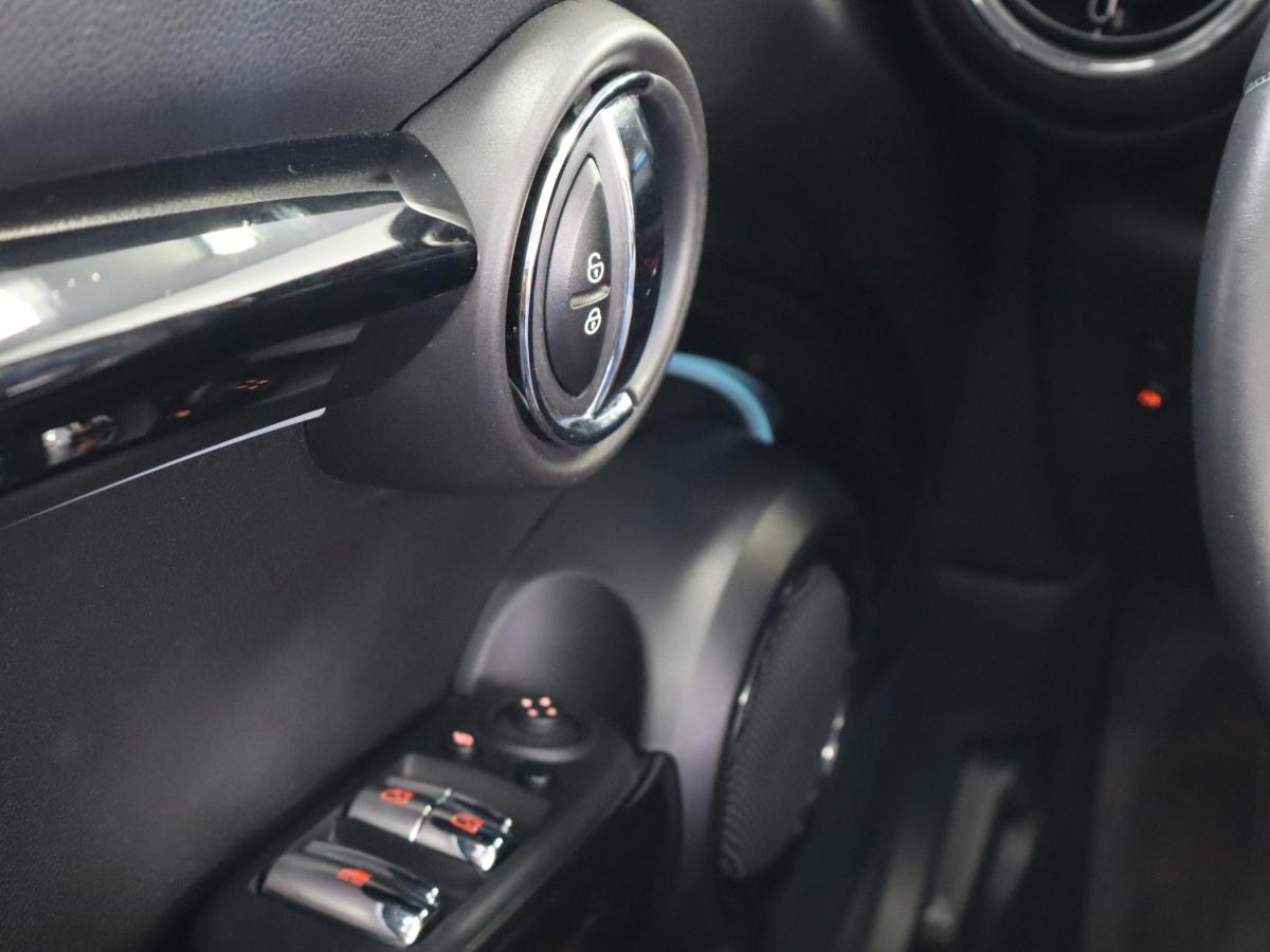 mini-cabrio-2023-gasolina-1499cc