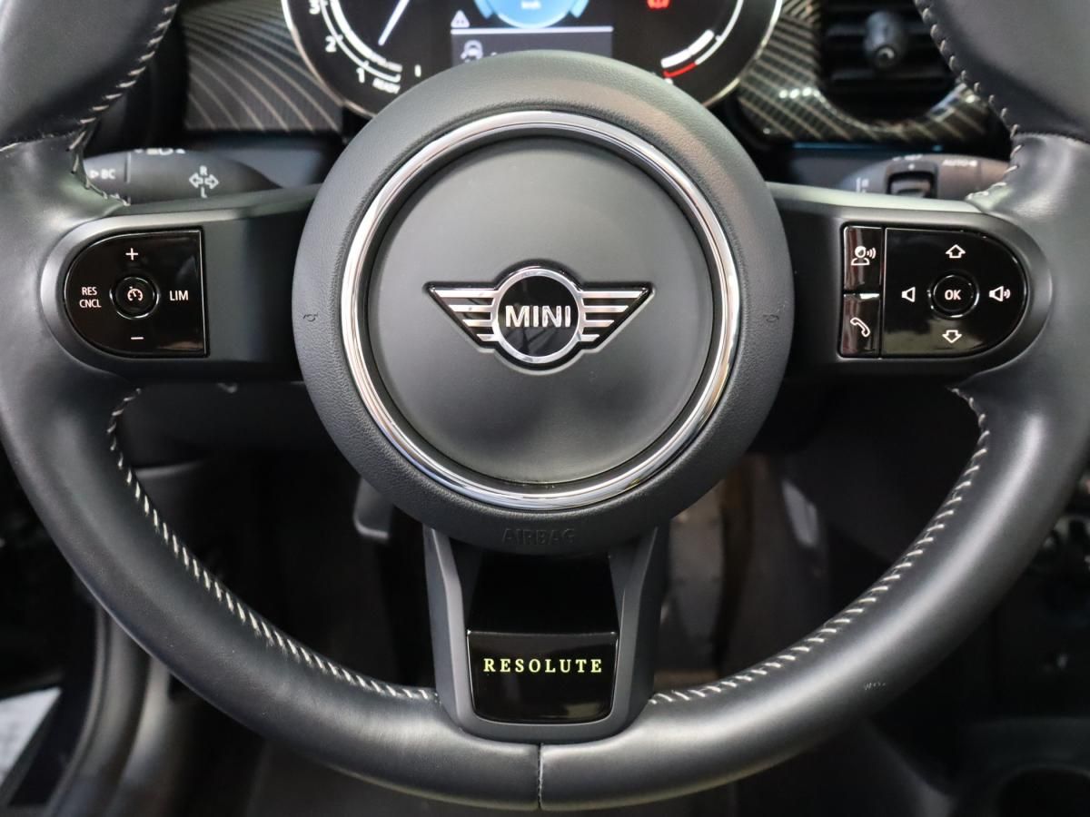 mini-cabrio-2023-gasolina-1499cc