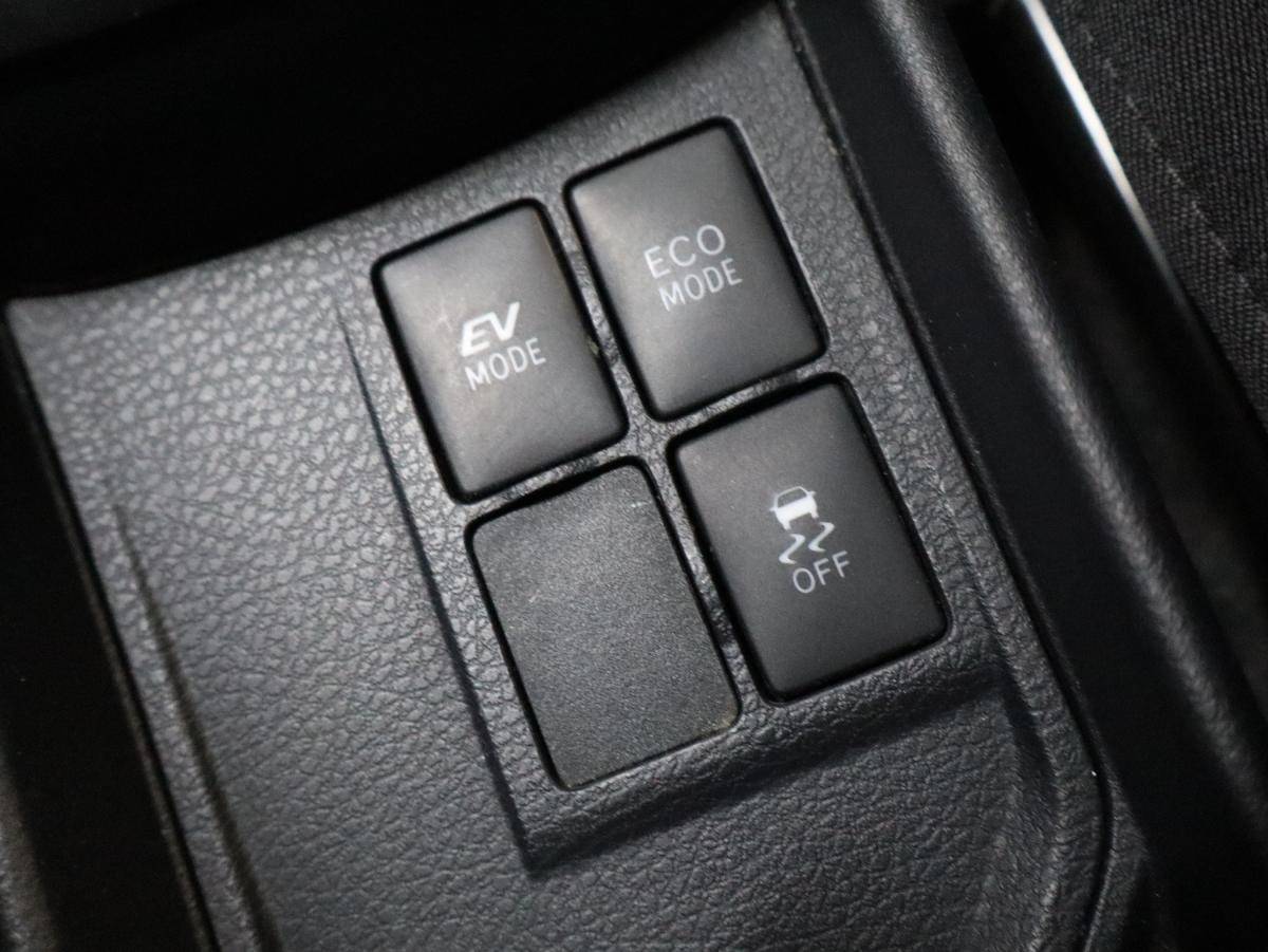 toyota-yaris-2020-hibrido-a-gasolina-1497cc