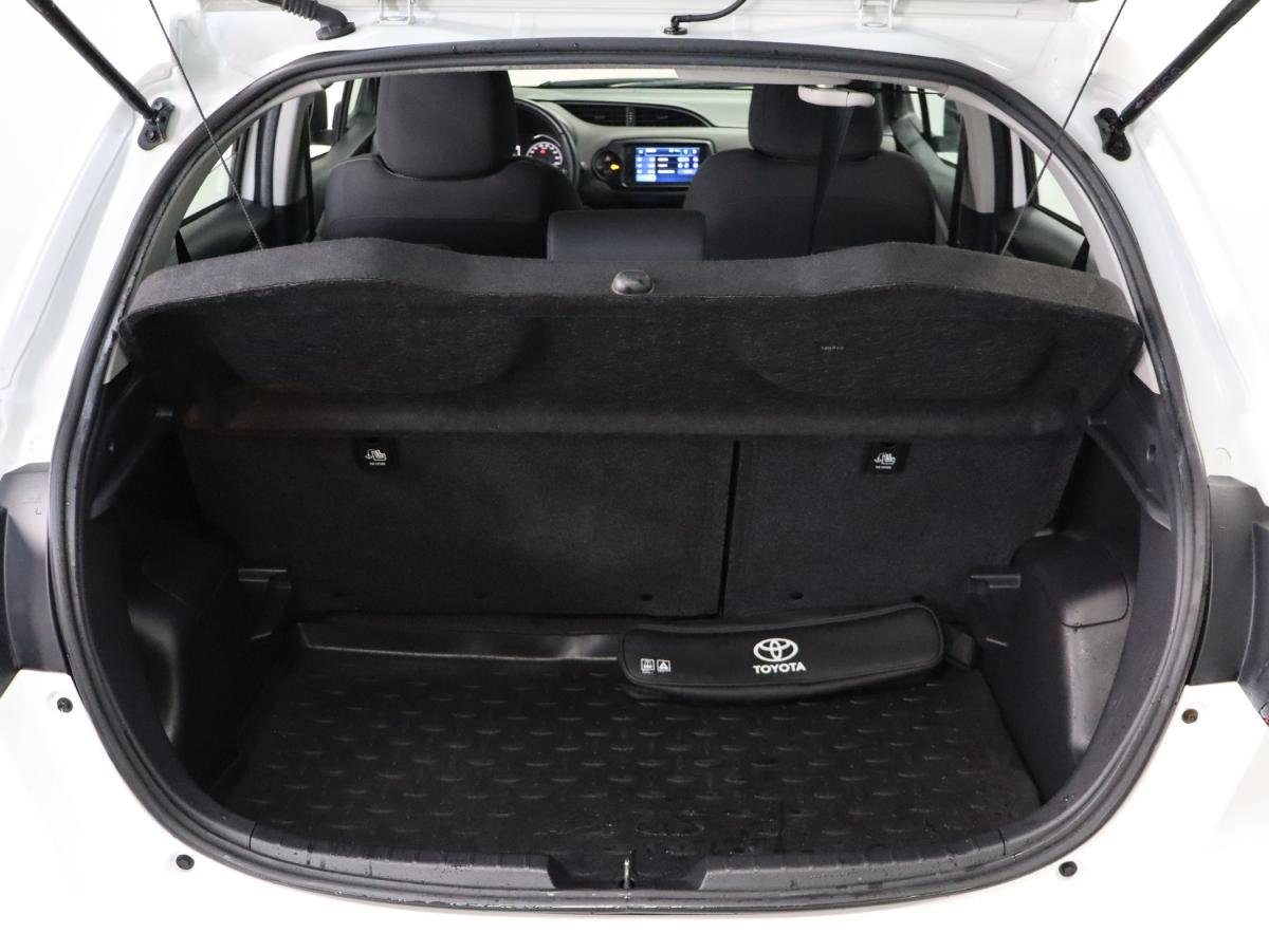 toyota-yaris-2020-hibrido-a-gasolina-1497cc