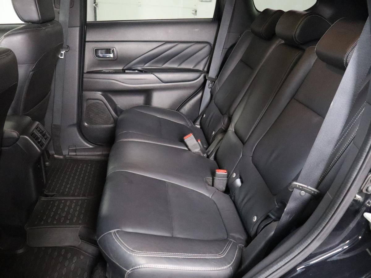 mitsubishi-outlander-2021-hibrido-a-gasolina-2360cc