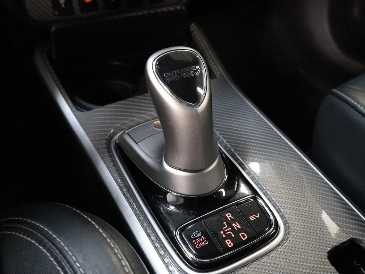 mitsubishi-outlander-2021-hibrido-a-gasolina-2360cc
