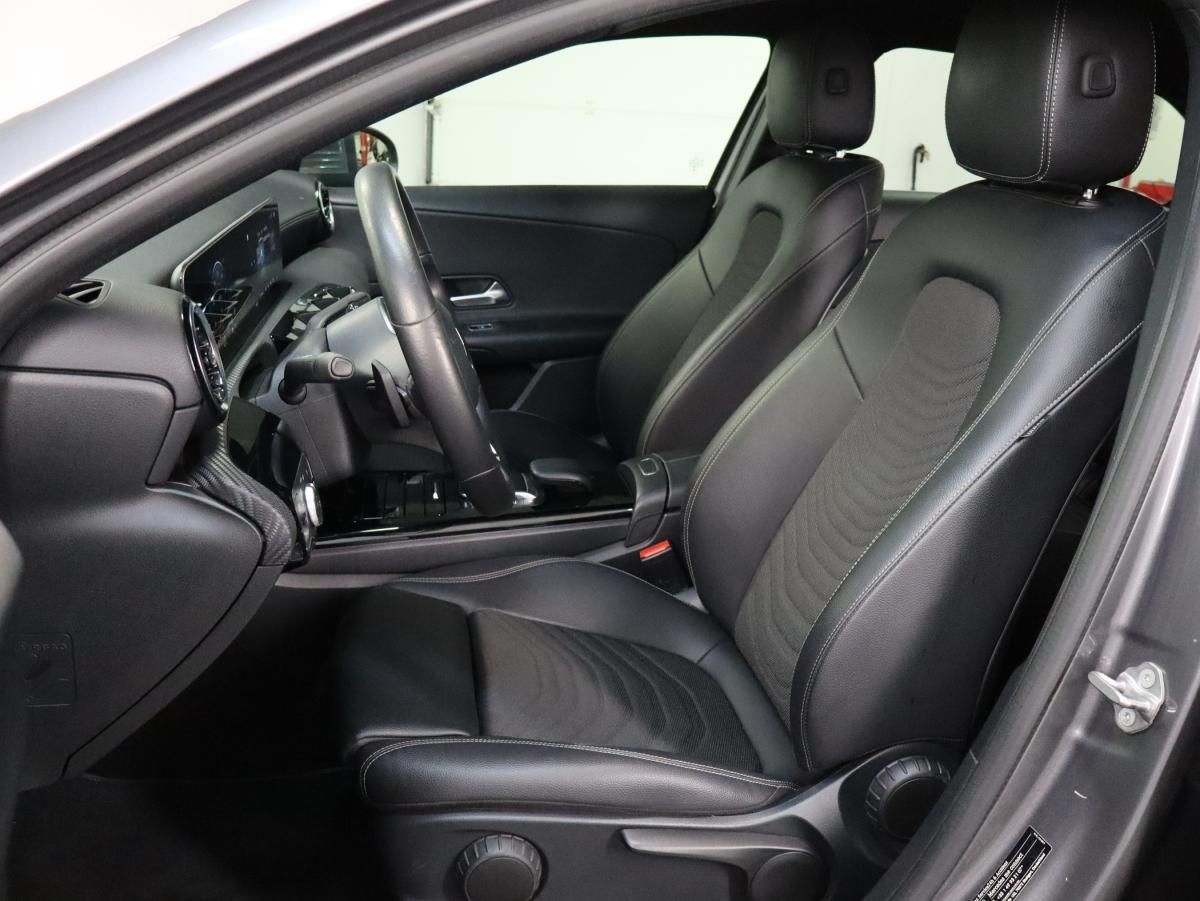 mercedes-benz-classe-a-2021-hibrido-a-gasolina-1332cc