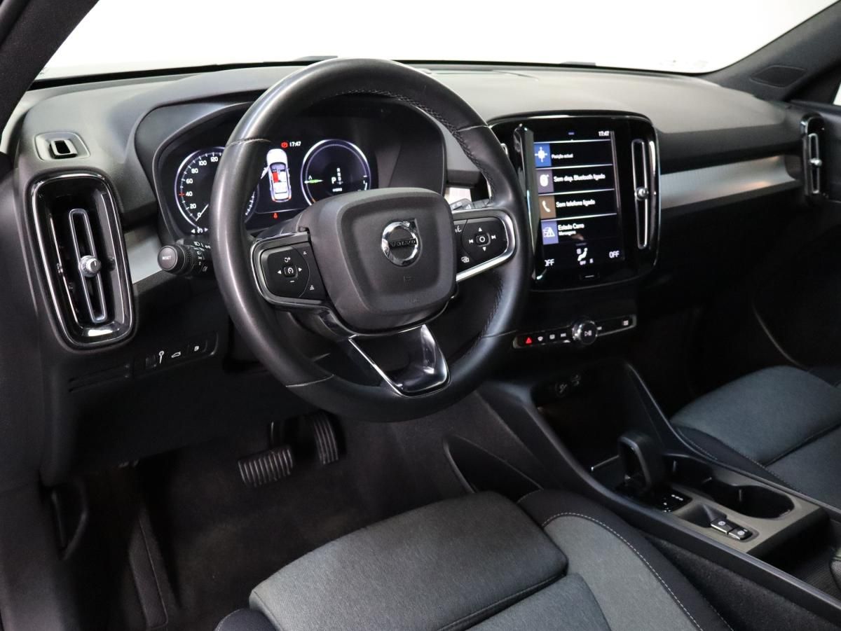 volvo-xc40-2022-hibrido-a-gasolina-1477cc