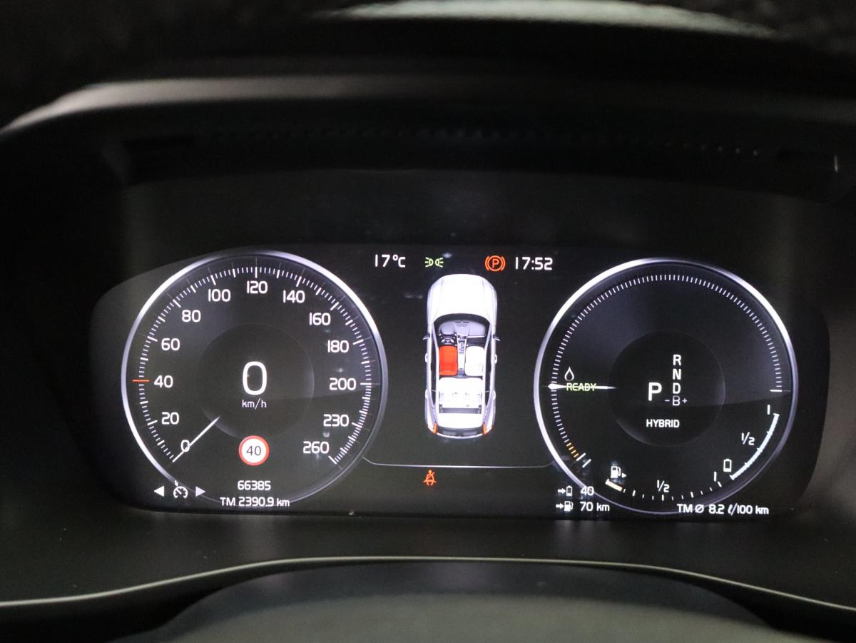 volvo-xc40-2022-hibrido-a-gasolina-1477cc