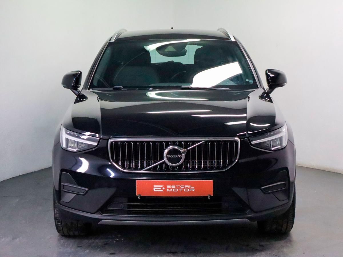volvo-xc40-2023-hibrido-a-gasolina-1477cc