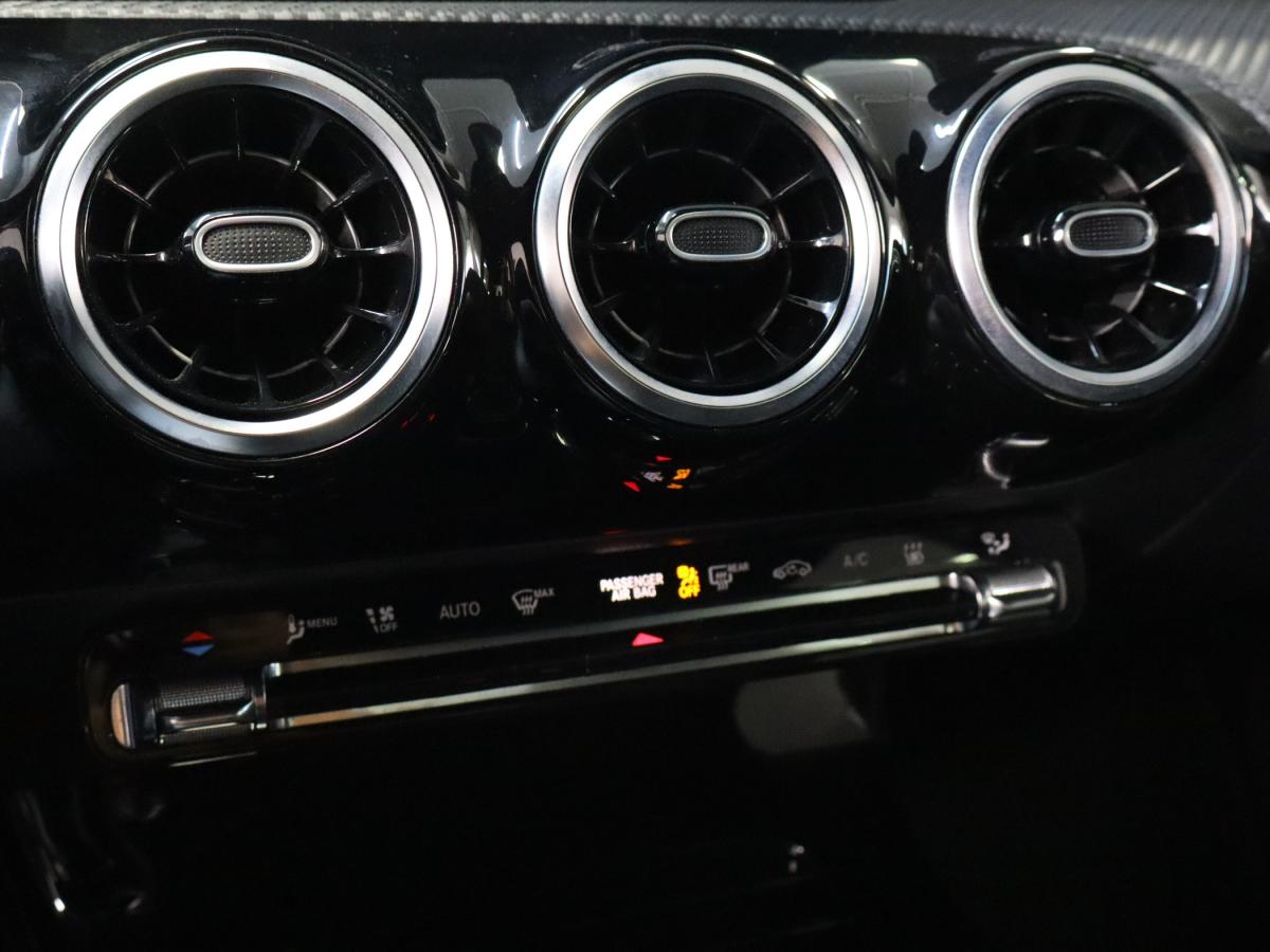 mercedes-benz-classe-a-2021-hibrido-a-gasolina-1332cc