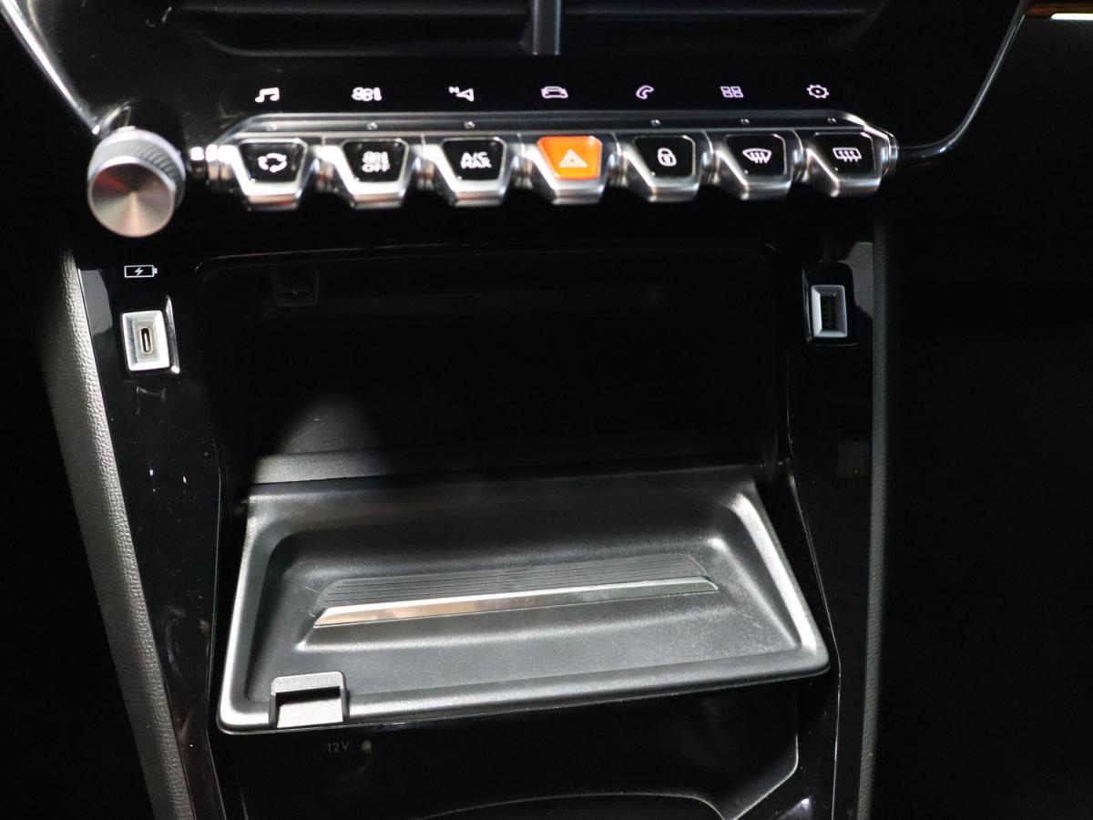 peugeot-2008-2022-diesel-1499cc