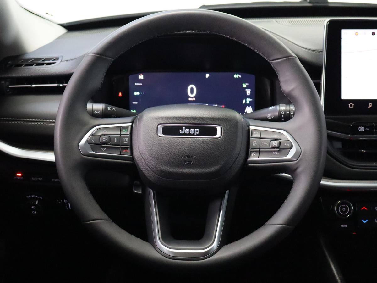 jeep-compass-2023-hibrido-a-gasolina-1332cc