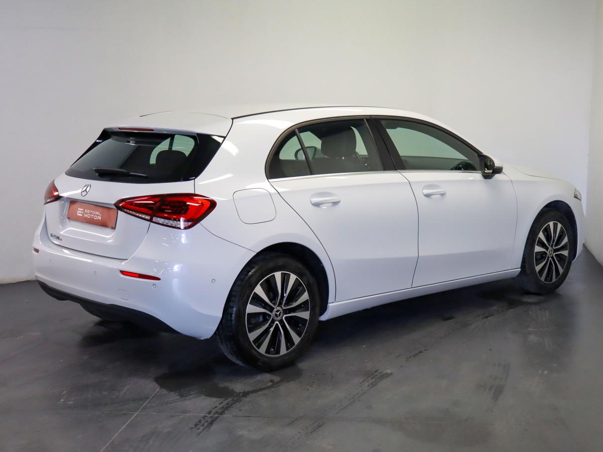mercedes-benz-classe-a-2022-hibrido-a-gasolina-1332cc