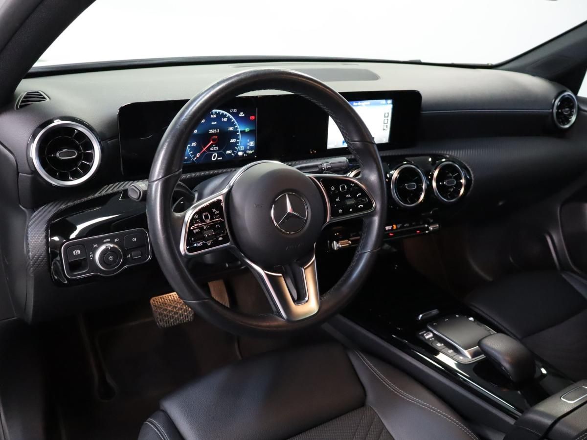mercedes-benz-classe-a-2022-hibrido-a-gasolina-1332cc