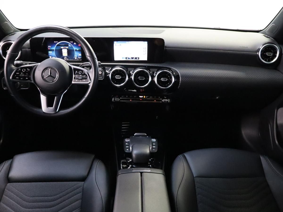 mercedes-benz-classe-a-2022-hibrido-a-gasolina-1332cc