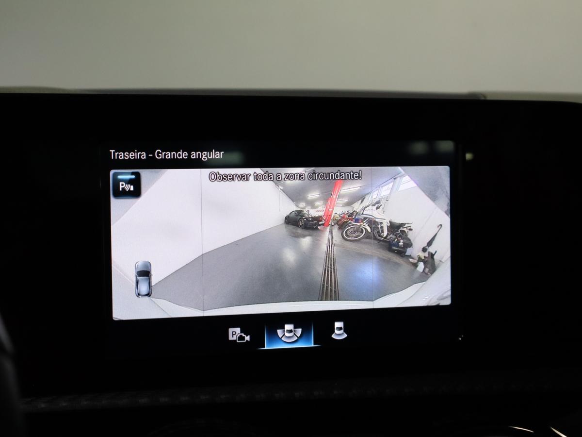 mercedes-benz-classe-a-2022-hibrido-a-gasolina-1332cc