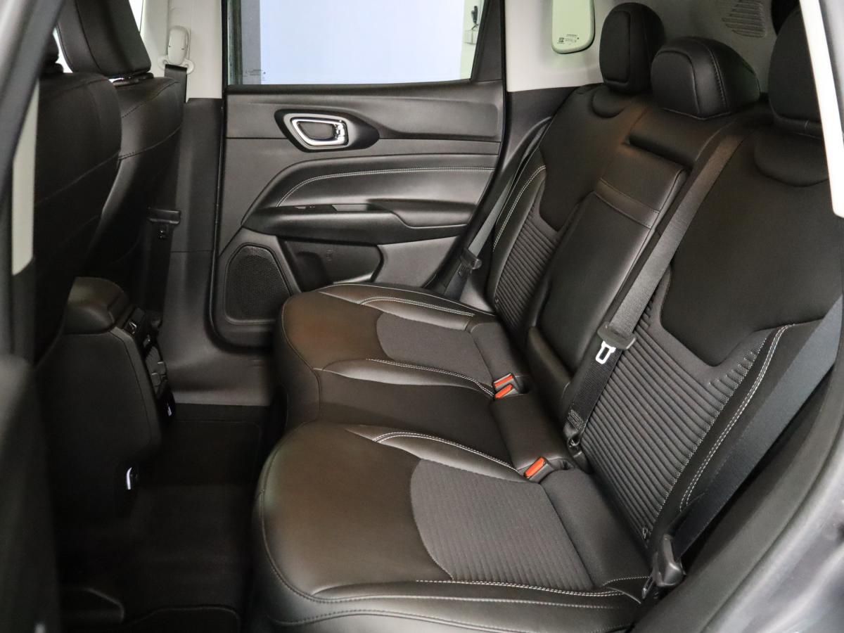 jeep-compass-2023-hibrido-a-gasolina-1332cc