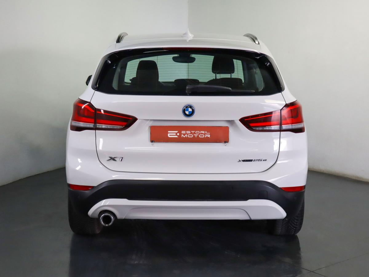 bmw-x1-2022-hibrido-a-gasolina-1499cc