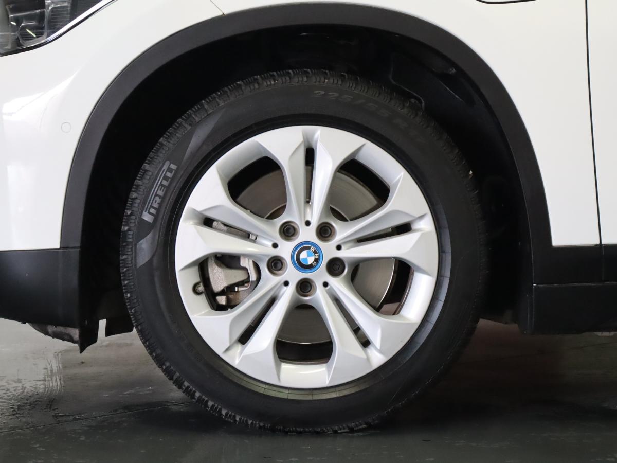bmw-x1-2022-hibrido-a-gasolina-1499cc