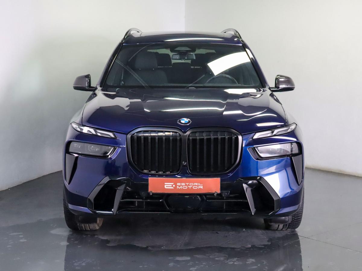 bmw-x7-2023-diesel-2993cc