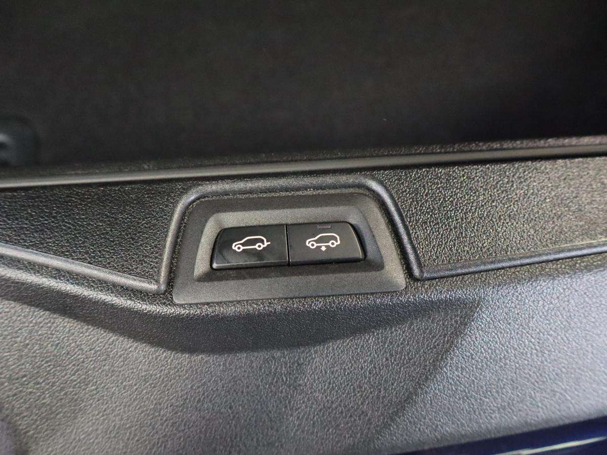 bmw-x7-2023-diesel-2993cc