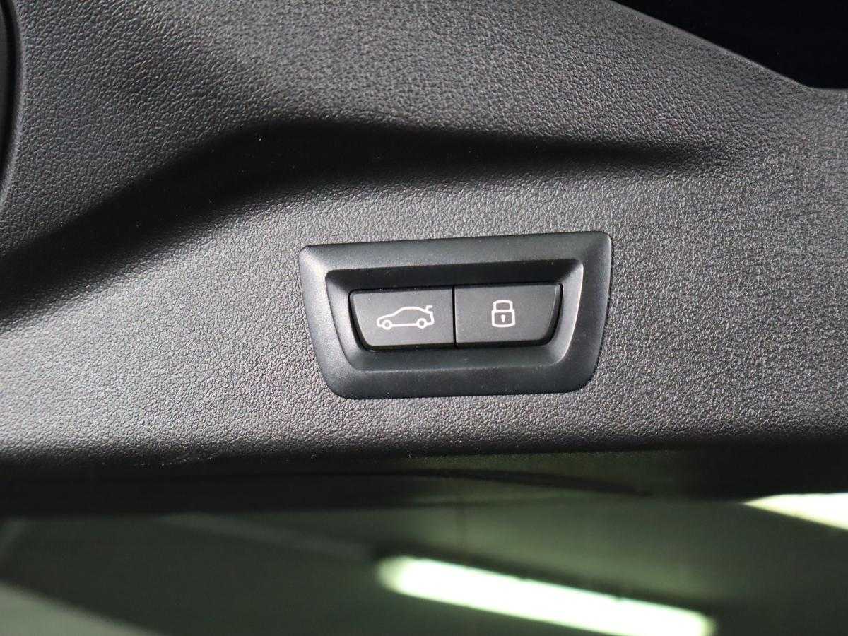 bmw-x7-2023-diesel-2993cc