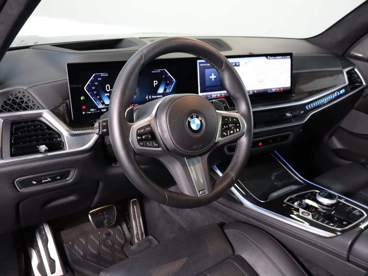 bmw-x7-2023-diesel-2993cc