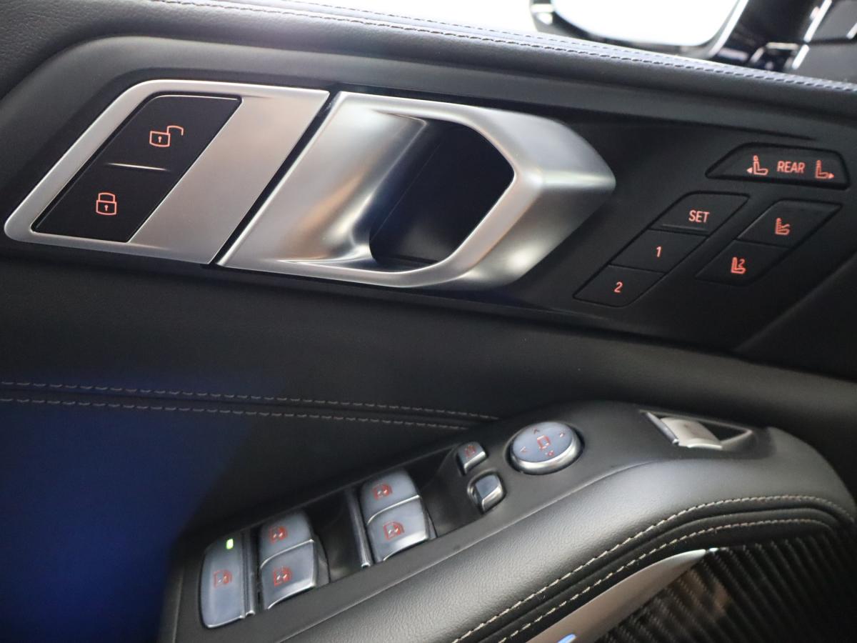 bmw-x7-2023-diesel-2993cc