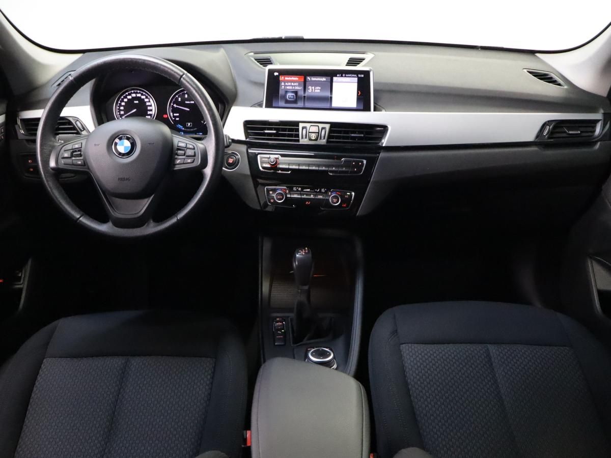 bmw-x1-2021-hibrido-a-gasolina-1499cc