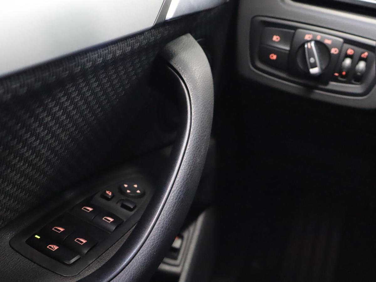 bmw-x1-2021-hibrido-a-gasolina-1499cc