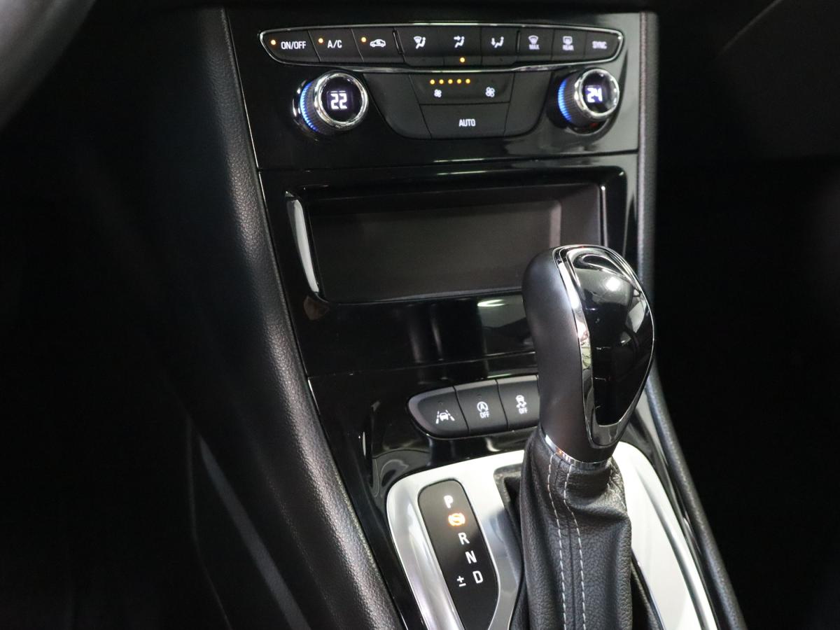 opel-astra-sport-tourer-2021-diesel-1496cc