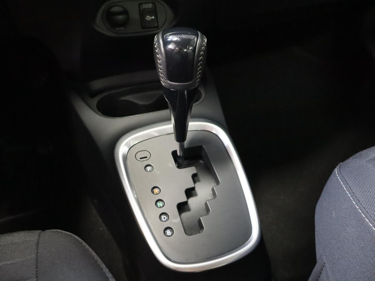 toyota-yaris-2020-hibrido-a-gasolina-1497cc