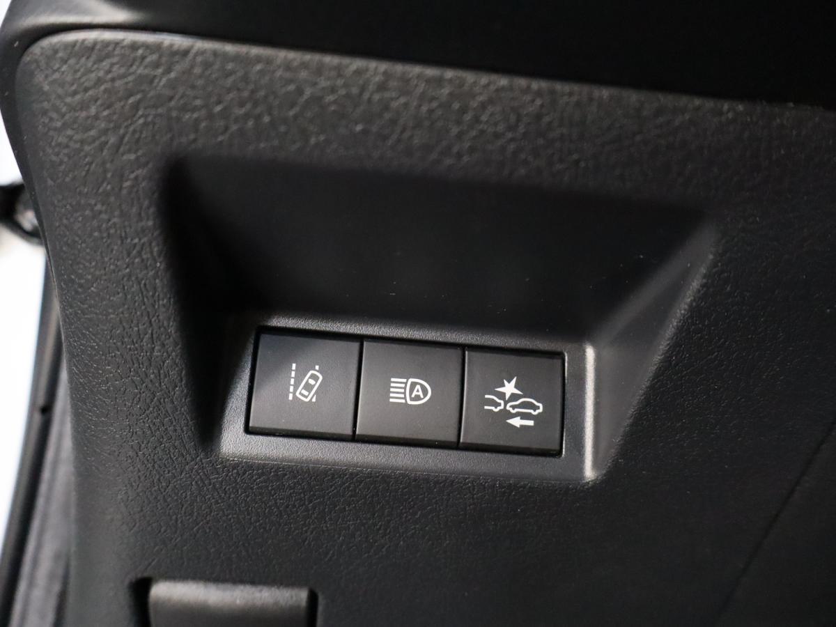 toyota-yaris-2020-hibrido-a-gasolina-1497cc
