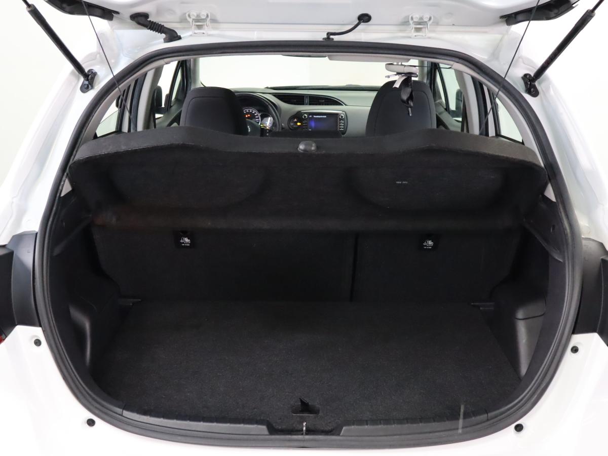 toyota-yaris-2020-hibrido-a-gasolina-1497cc