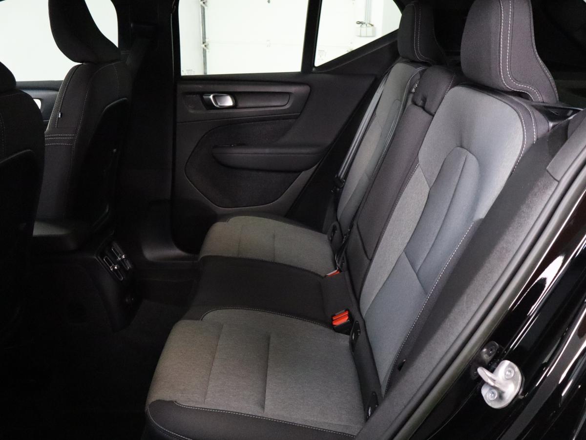 volvo-xc40-2023-hibrido-a-gasolina-1477cc