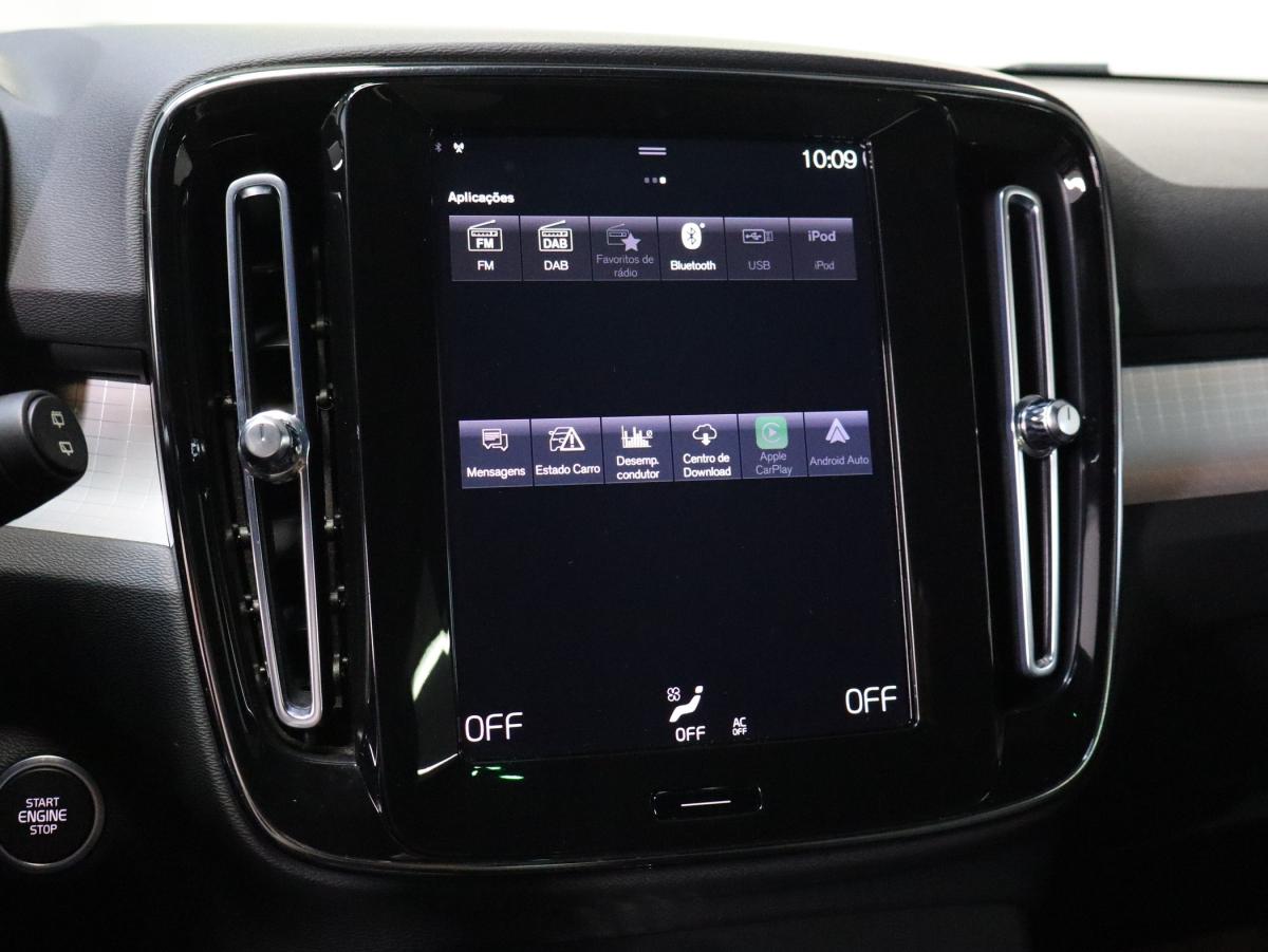 volvo-xc40-2023-hibrido-a-gasolina-1477cc