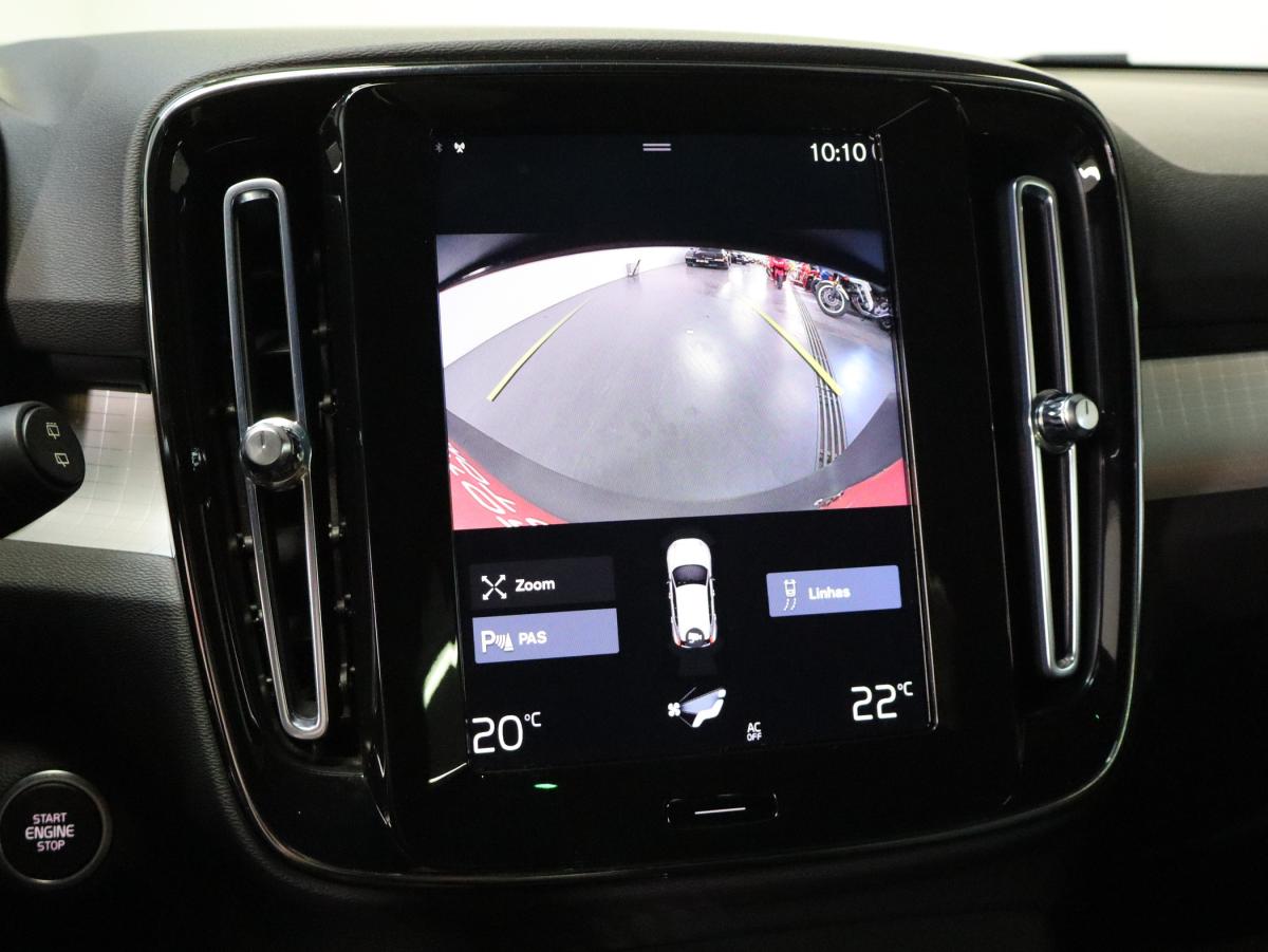 volvo-xc40-2023-hibrido-a-gasolina-1477cc