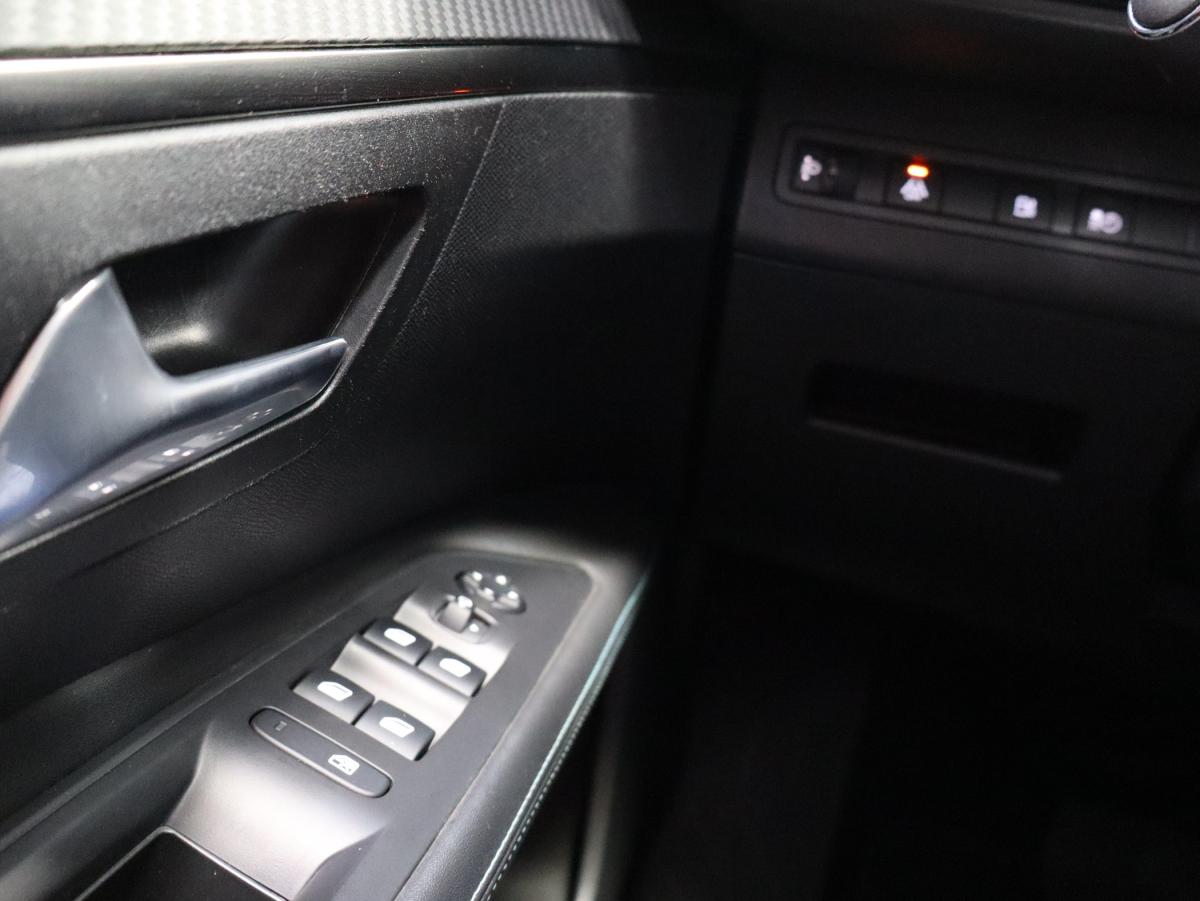 peugeot-3008-2021-hibrido-a-gasolina-1598cc