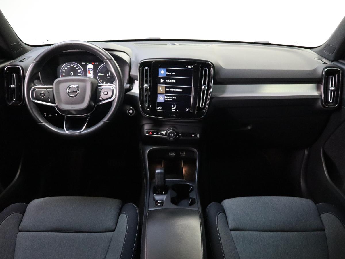 volvo-xc40-2022-hibrido-a-gasolina-1477cc