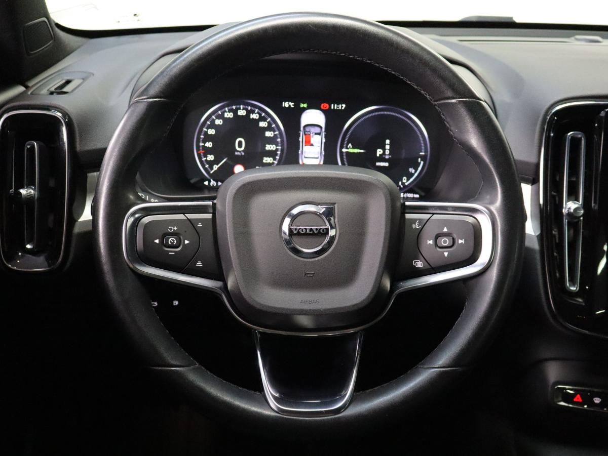 volvo-xc40-2022-hibrido-a-gasolina-1477cc