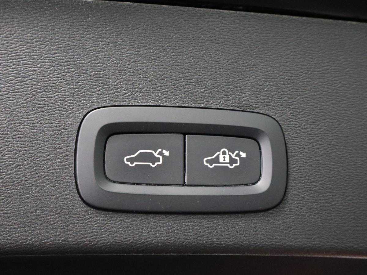 volvo-xc40-2022-hibrido-a-gasolina-1477cc