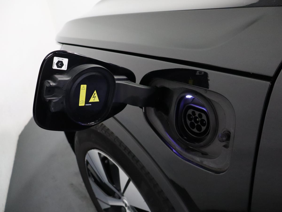 volvo-xc40-2022-hibrido-a-gasolina-1477cc
