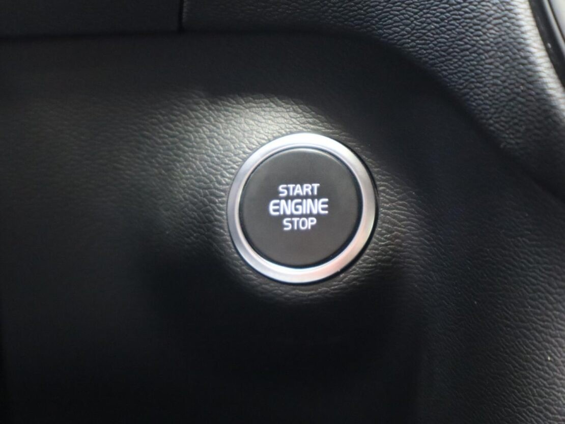 volvo-xc40-2023-hibrido-a-gasolina-1477cc