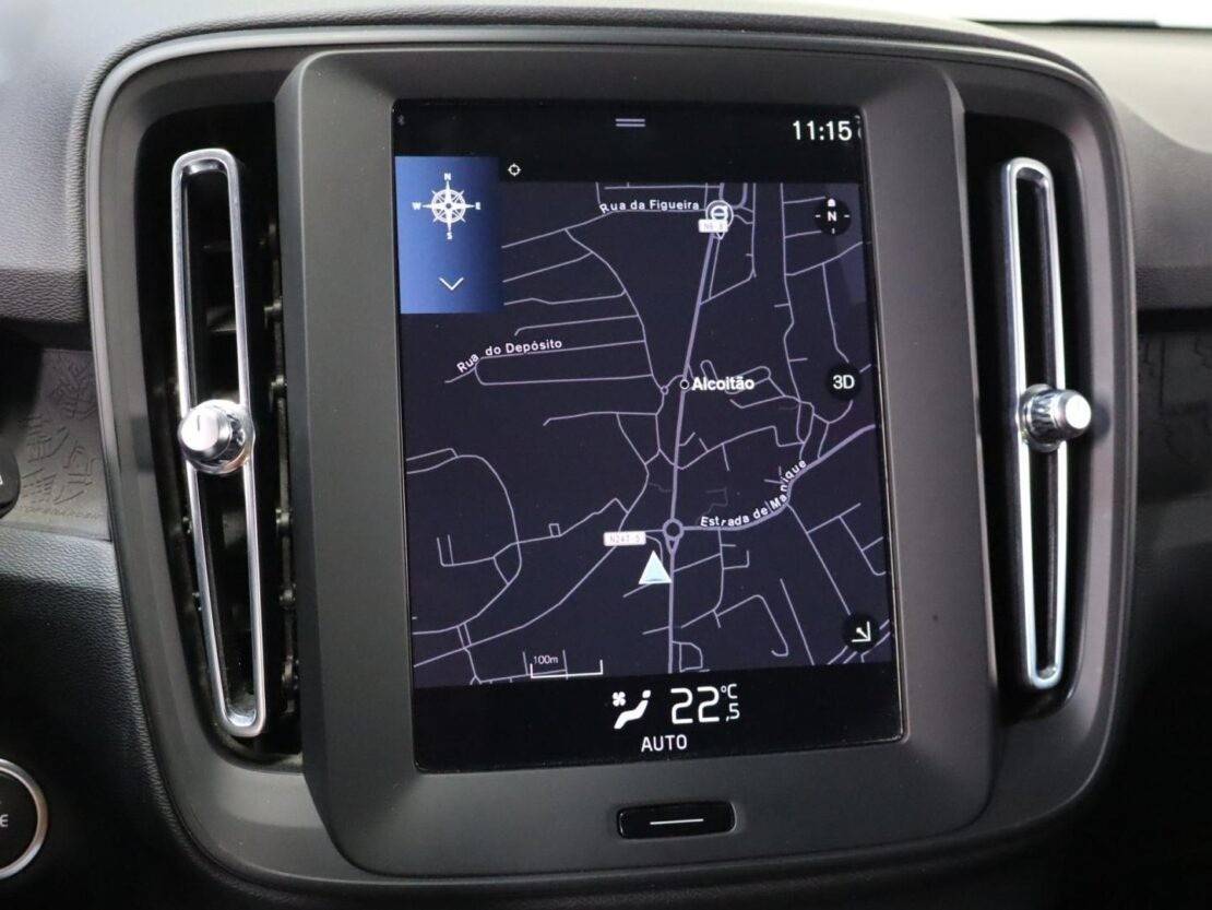 volvo-xc40-2023-hibrido-a-gasolina-1477cc