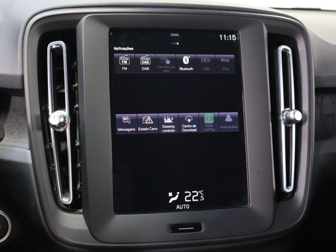 volvo-xc40-2023-hibrido-a-gasolina-1477cc