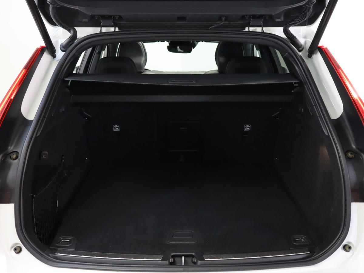 volvo-xc60-2018-hibrido-a-gasolina-1969cc
