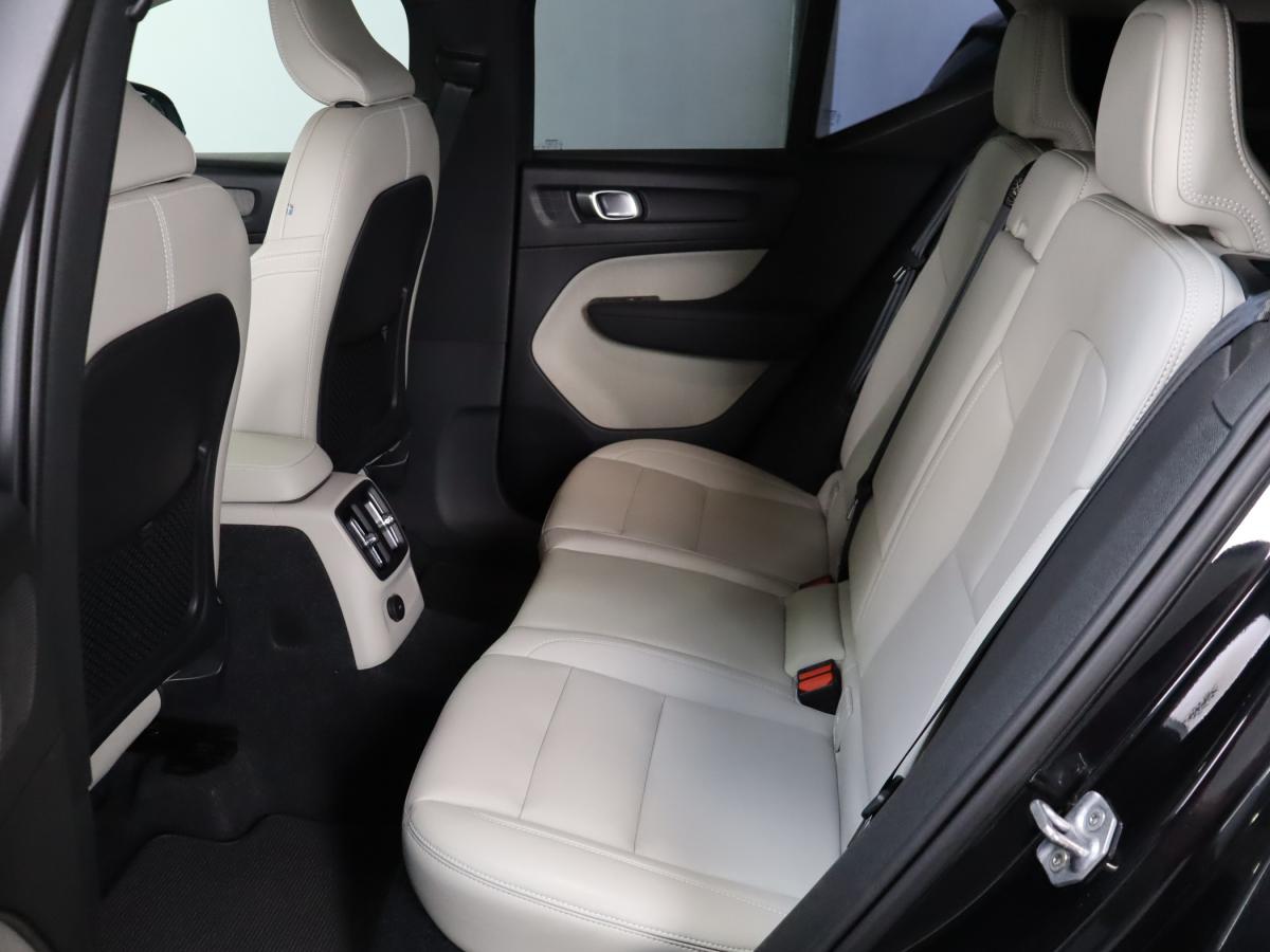 volvo-xc40-2021-hibrido-a-gasolina-1477cc