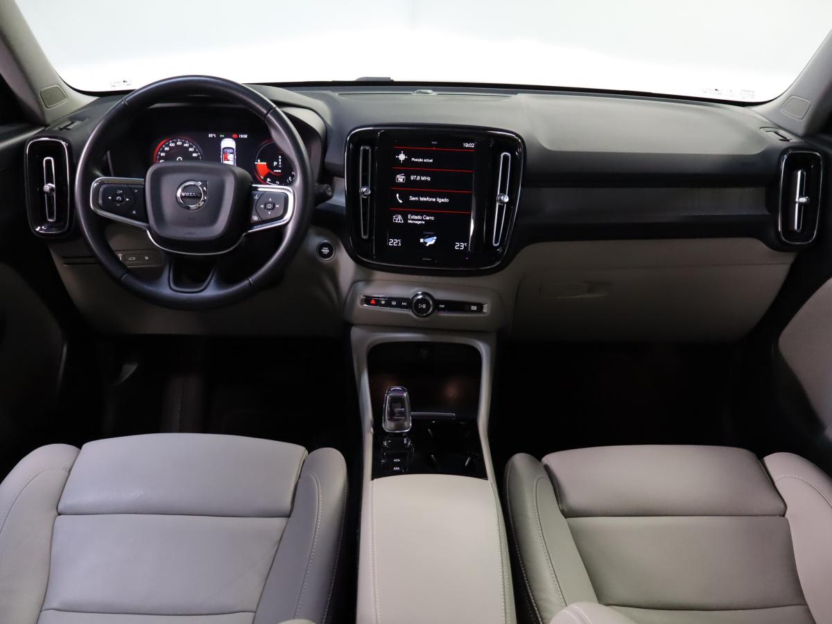 volvo-xc40-2021-hibrido-a-gasolina-1477cc