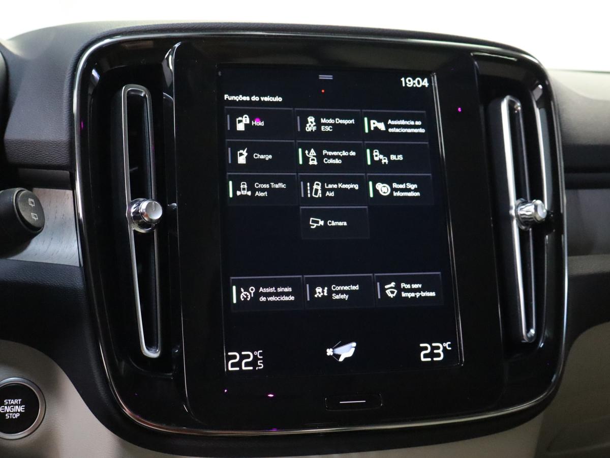 volvo-xc40-2021-hibrido-a-gasolina-1477cc