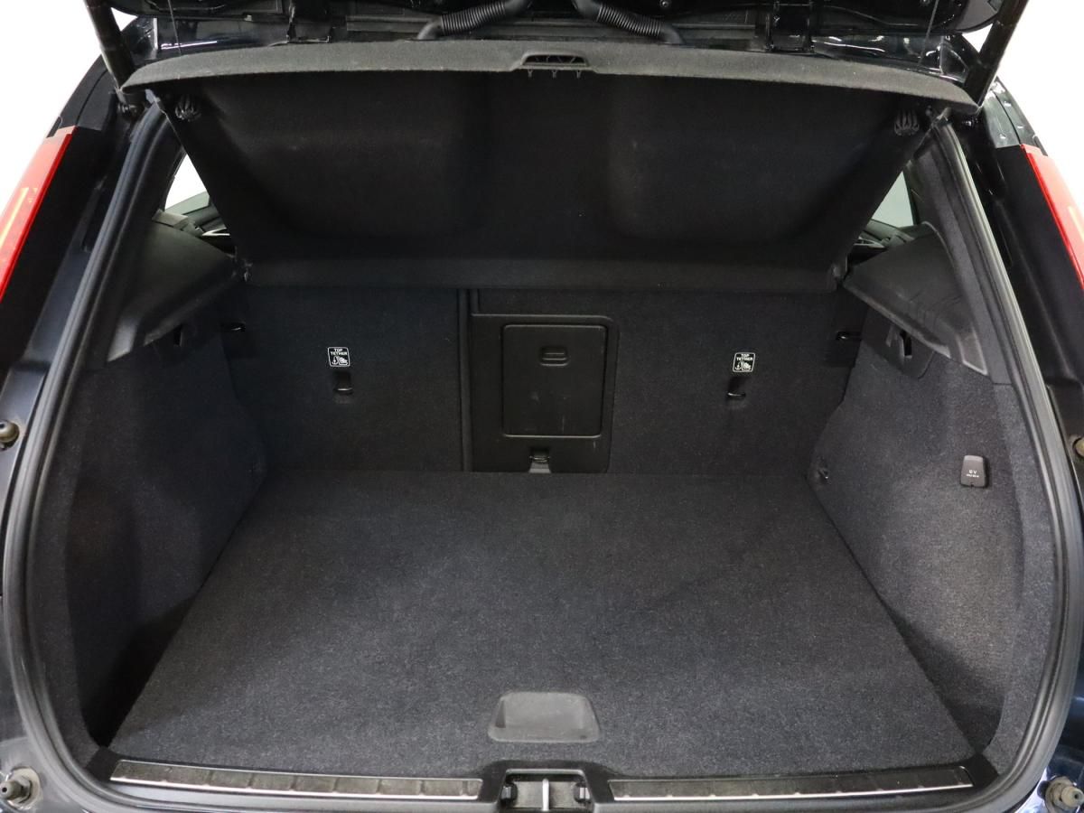 volvo-xc40-2021-hibrido-a-gasolina-1477cc