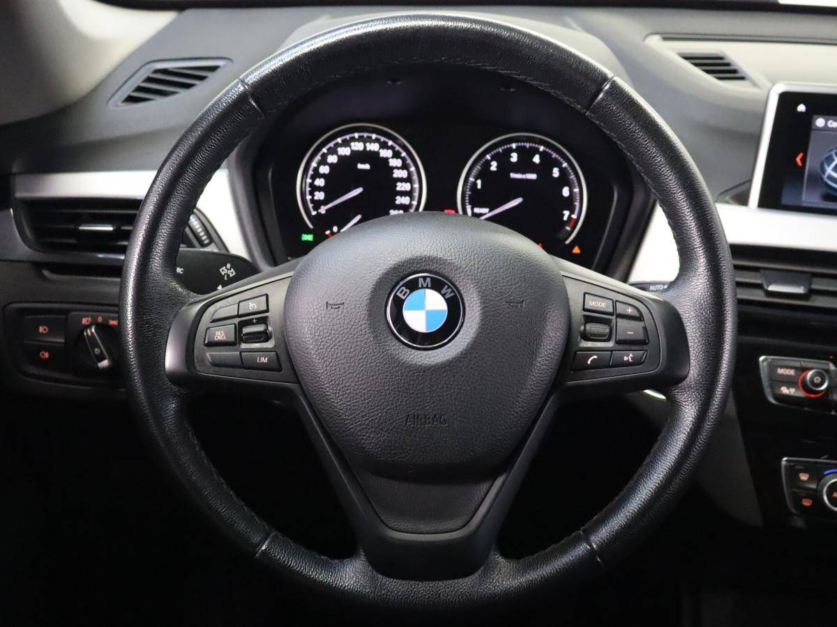 bmw-x1-2021-hibrido-a-gasolina-1499cc