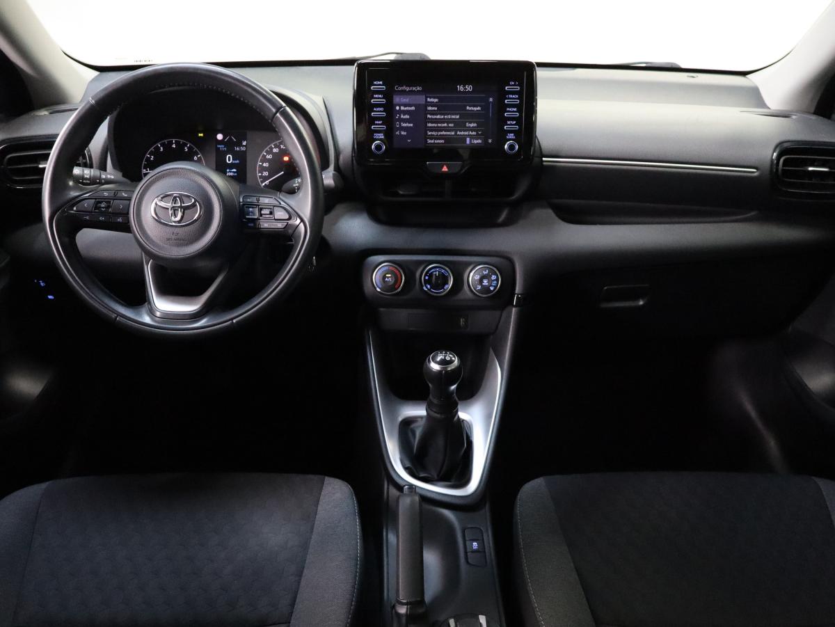 toyota-yaris-2021-gasolina-998cc