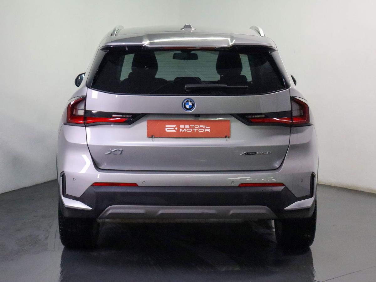 bmw-x1-2023-hibrido-a-gasolina-1499cc